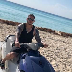 Meet your Posher, Benjamin